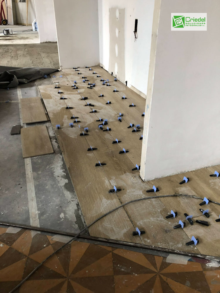 reforma local barcelona showroom – 24 reforma local barcelona showroom 24